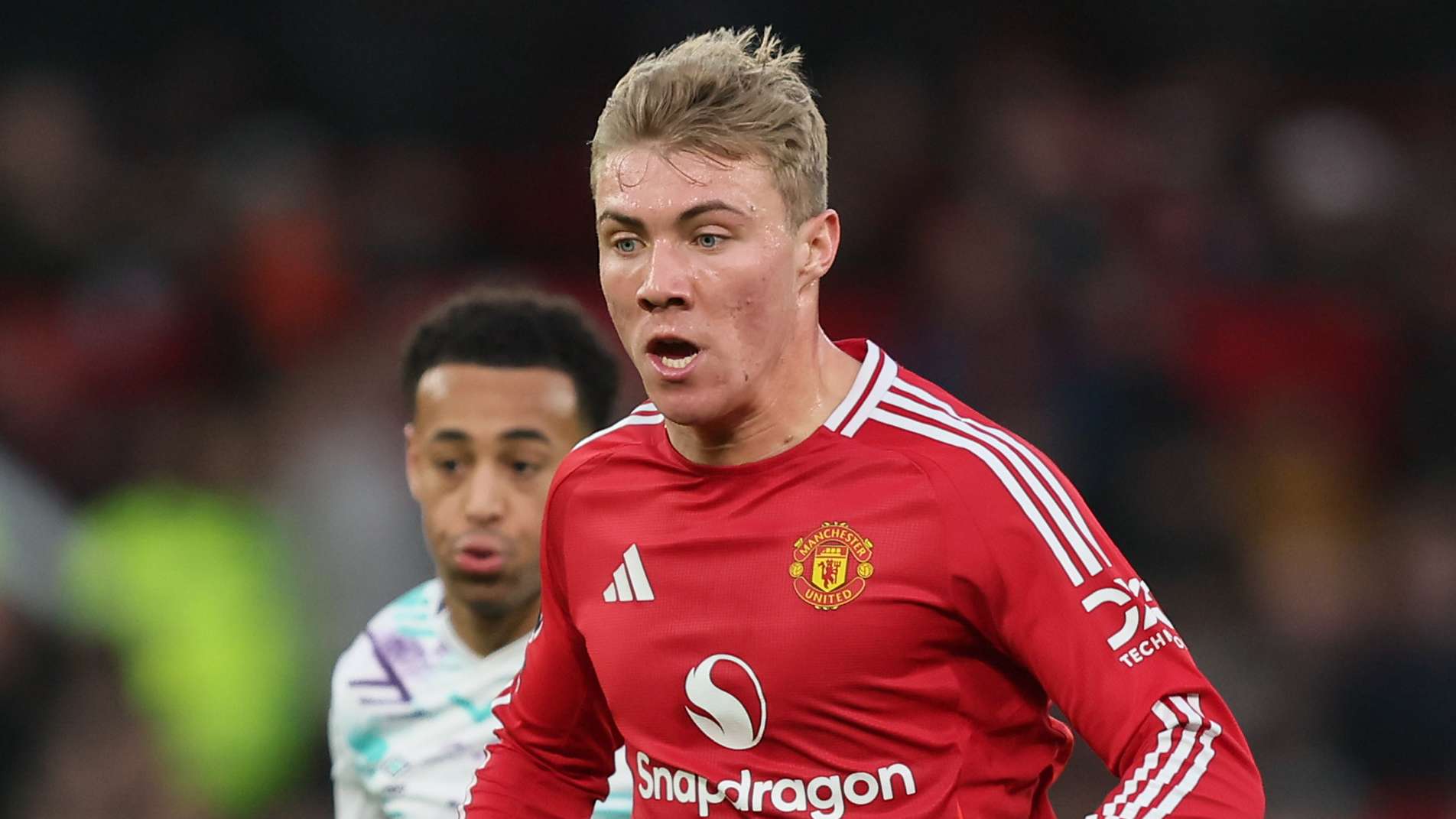 依然保持着 依然保持着