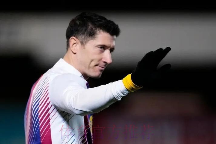 哈维:球队有时表现灾难 今天我们是世界最佳俱乐部